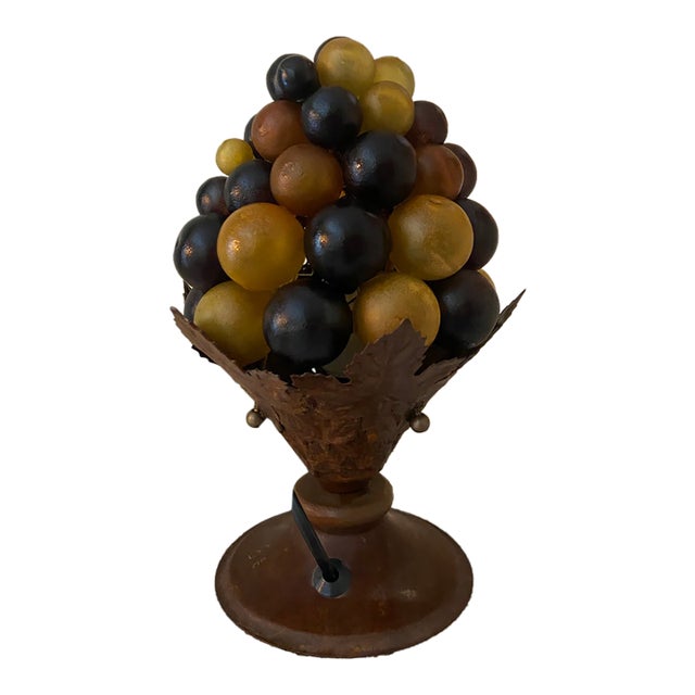 Vintage Mid-Century Modern l'Artigiani International Glass Grape Cluster Table Lamp – Multicoloured Botanical Design For Sale