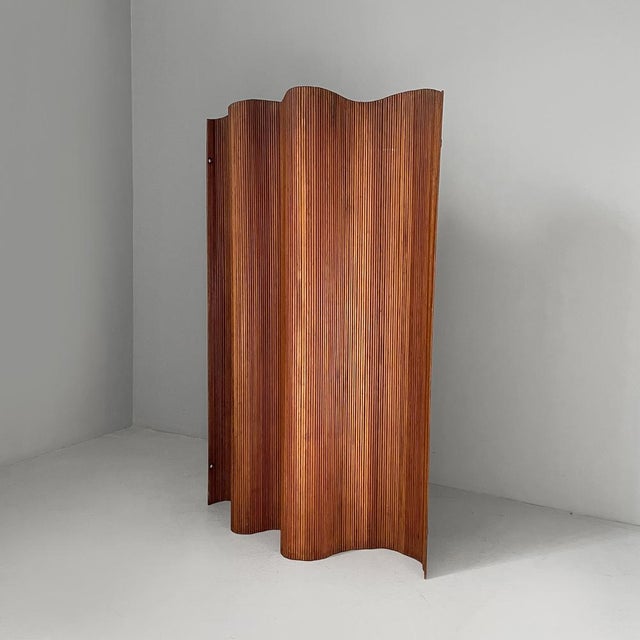 Mid-Century Modern Italian Self-Supporting Wooden Screen, 1950s For Sale - Image 6 of 18