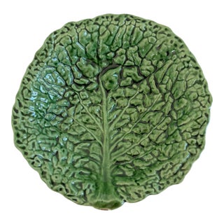 1940s Portuguese Majolica Green Cabbage Leaf Pedestal Footed Condiments Bowl For Sale