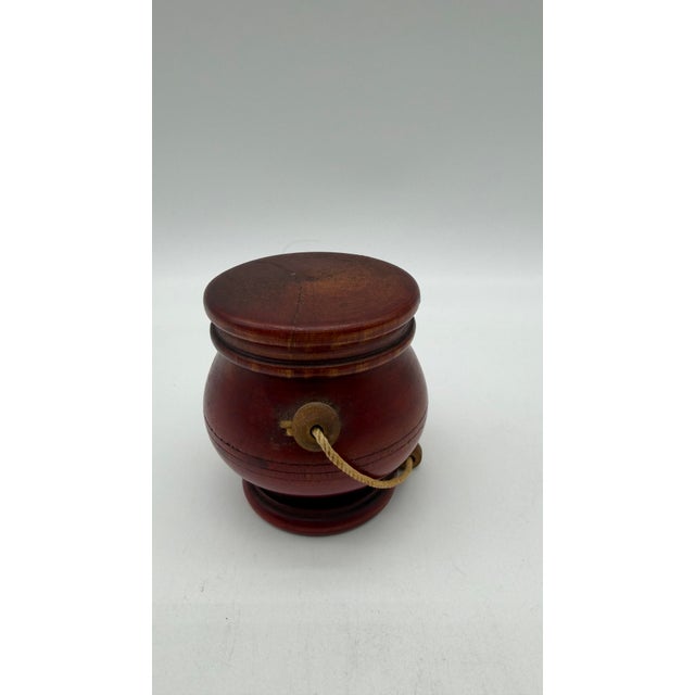 1900 - 1909 A Fine Antique Pennsylvania Red Painted Turned Folk Art Treenware Container, Circa 1910's For Sale - Image 5 of 12