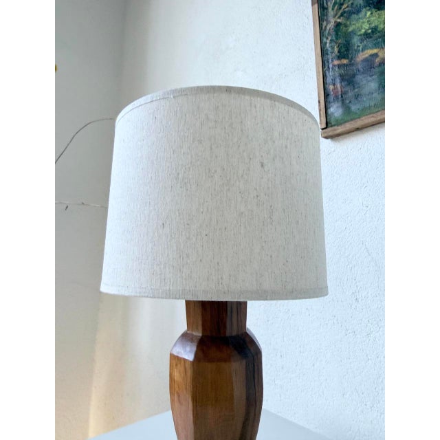 Brutalist Walnut Table Lamp, 1950s For Sale - Image 16 of 18
