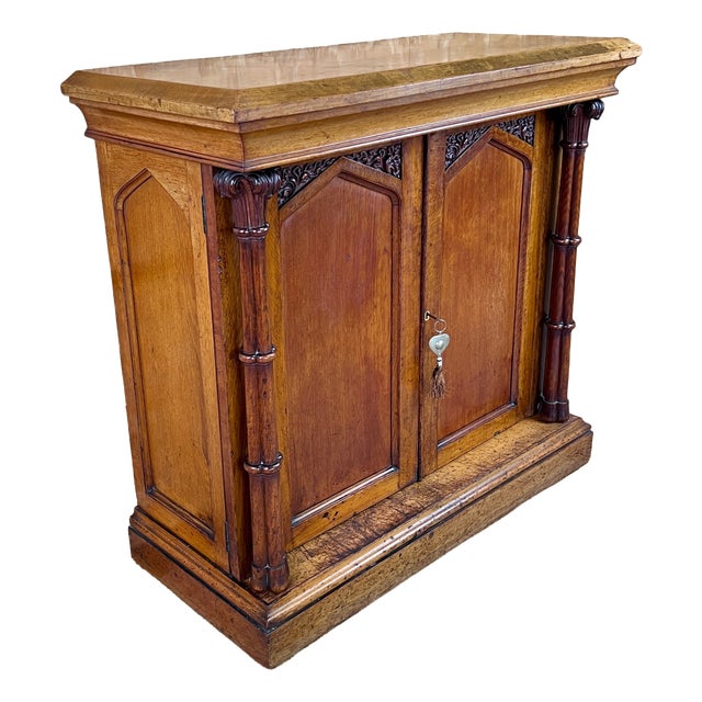 William IV Gothic Revival Side Cabinet in Oak, 1830 For Sale