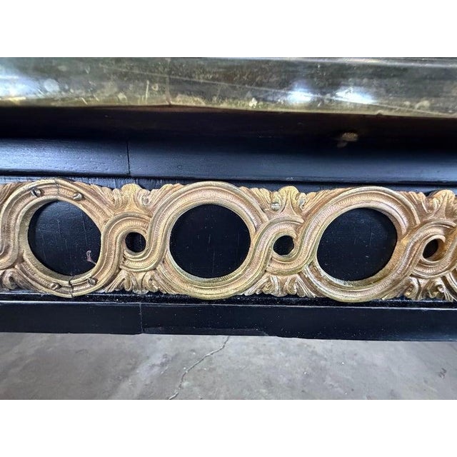 Grand French Louis XVI–Style Oval Dining Table With Gilt Pierced Apron For Sale In Los Angeles - Image 6 of 12