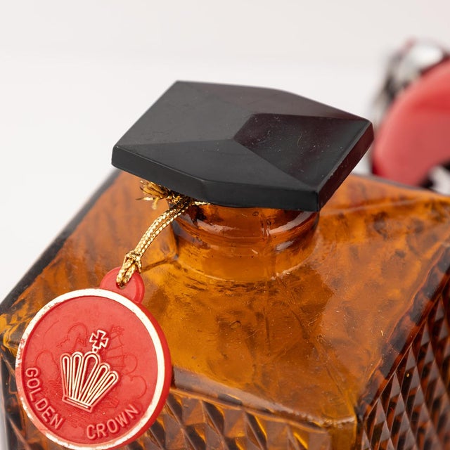 Volkswagen Beetle Model with Hidden Decanter & Shot Glasses 1950s, Set of 6 For Sale - Image 9 of 18