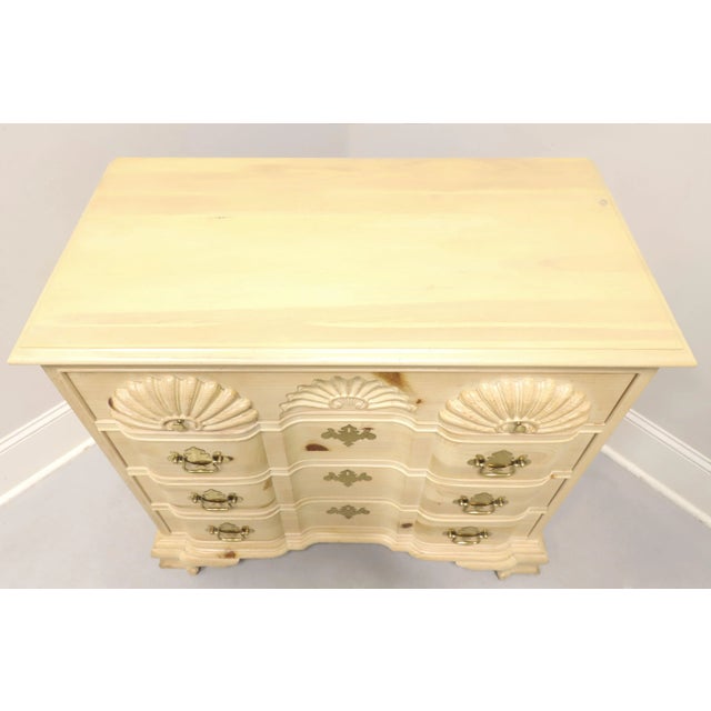 Link-Taylor Pine Chippendale Four-Drawer Block Front Goddard Bachelor Chest For Sale In Charlotte - Image 6 of 12