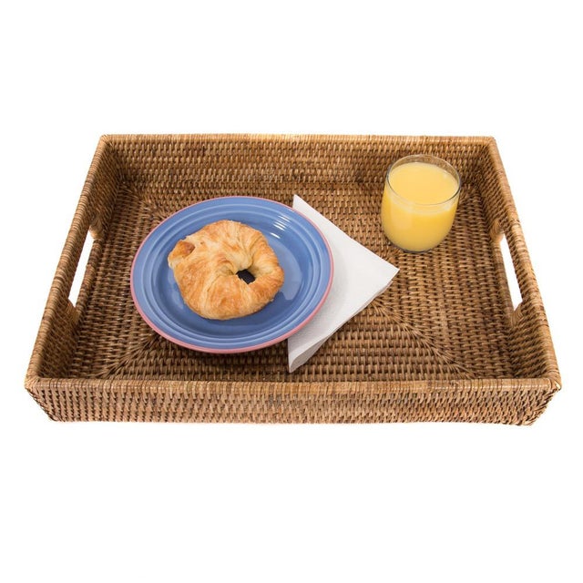 Our rectangular rattan trays are perfect to serve up your morning cup of coffee or afternoon cocktails in style and its...