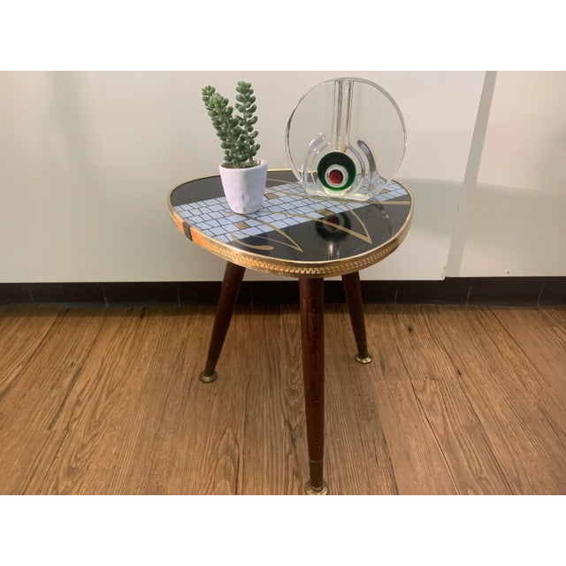 Metal Kidney-Shaped Flower Table or Plant Stand, 1950s For Sale - Image 7 of 8