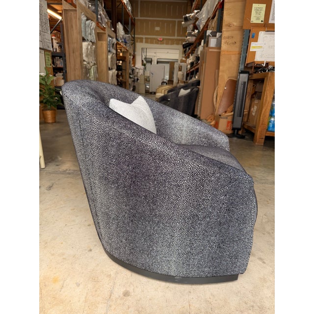 Contemporary Adriana Hoyos Charcoal & Silver Speckled Swivel Lounge Chair For Sale - Image 3 of 9