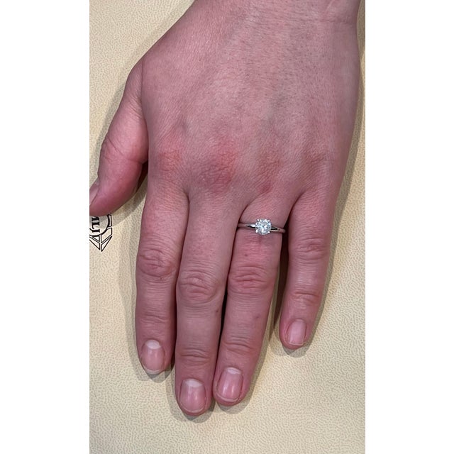 1 Carat Diamond Traditional Engagement Ring 14 Karat White Gold For Sale In New York - Image 6 of 18