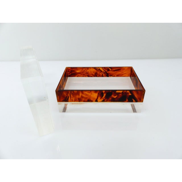 Two-Tone Acrylic Glass Box, 1970 For Sale - Image 4 of 6
