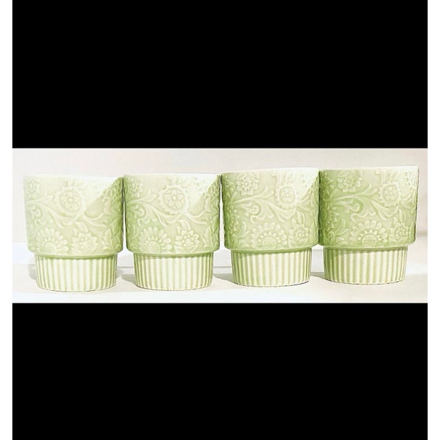 Ceramic 4 Embossed Vintage 60s Stackable Flower Power Mugs Cups Spring Green Japan 3.5” For Sale - Image 7 of 9