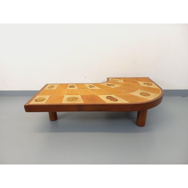 Comma-Shaped Coffee Table with Shell Motifs in Wood and Vallauris Ceramic from Barrois, 1960s-1970s For Sale - Image 16 of 18