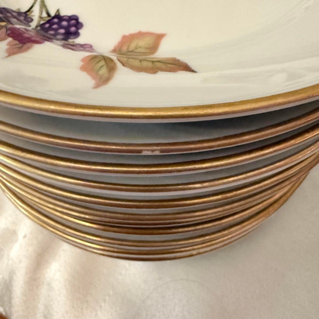 Vintage Royal Worcester (Fruit Design) Evesham Porcelain Dinner Set, Service for 12 For Sale - Image 11 of 12