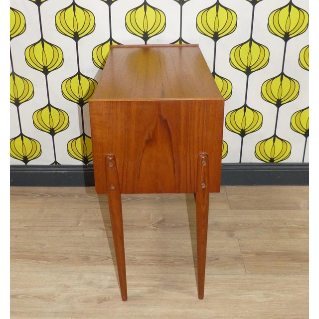 Chest of Drawers in Teak, 1960s For Sale - Image 4 of 15