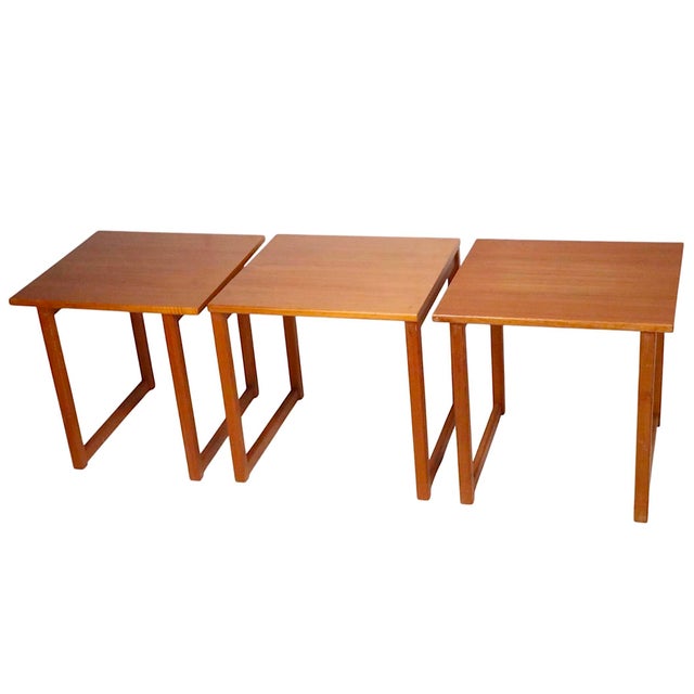 Mid Century Danish Modern Teak Cube Table Nest Att. To Kai Kristiansen for Vildberg Mobelfabrik Model 33 C. 1960's For Sale In New York - Image 6 of 14