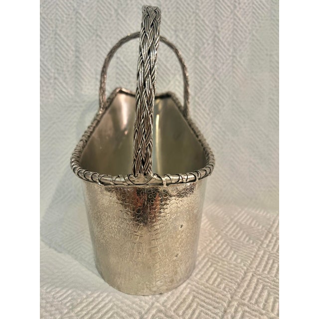 Late 20th Century Silver Plate Crocodile Pattern Wine Bottle Caddy For Sale In New Orleans - Image 6 of 8