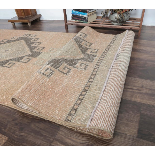 Textile 2'9x11'6 Ft, Oushak Vintage Turkish Runner Handwoven For Sale - Image 7 of 8