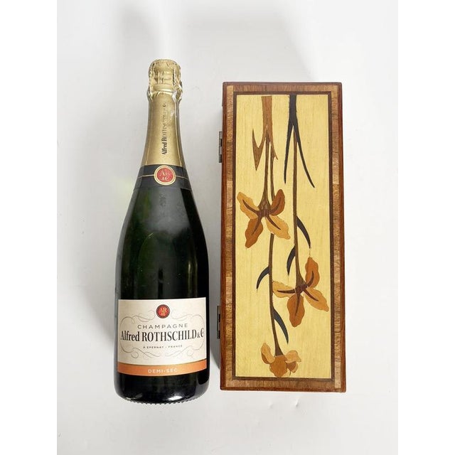 Rectangular Wooden Box with Marquetry Decoration, France, 1950 For Sale - Image 3 of 12