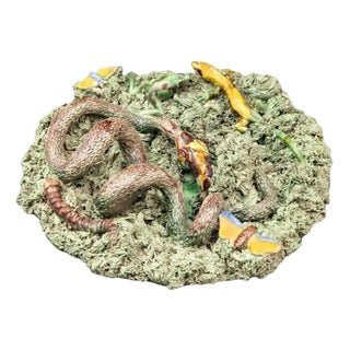 Portugese Figure Wall Plate in Ceramic by José Alves Cunha, 1890s For Sale