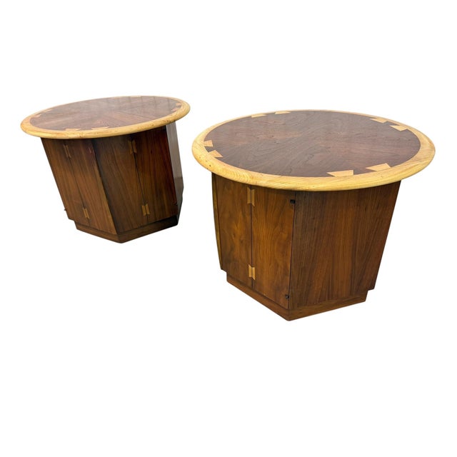 Mid-Century Modern Mid-Century Modern Lane Acclaim Round Walnut Side Tables - Set of 2 - Refinished For Sale - Image 3 of 8