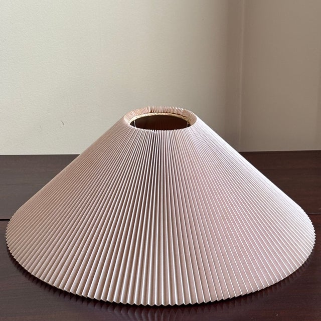 Mid 20th Century Mid-20th Century Coolie-Style Lamp Shade For Sale - Image 5 of 17