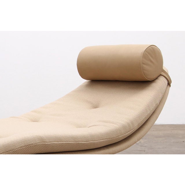 Vintage Lounge Chair in the style of Knoll, 1960s For Sale - Image 14 of 15