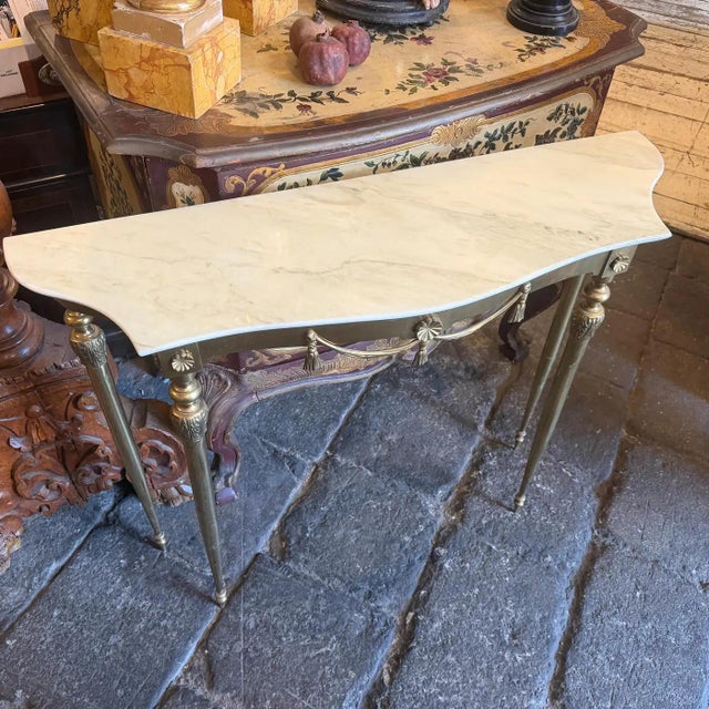 1950s Mid-Century Modern Yellow Marble and Brass Italian Console For Sale - Image 6 of 10