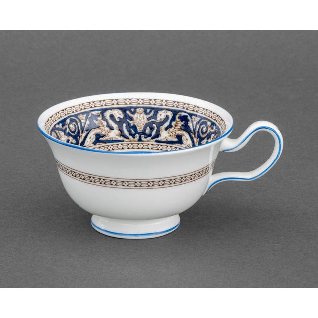 Late 20th Century Wedgwood "Florentine" Porcelain Service, 156 Pcs. For Sale - Image 14 of 18