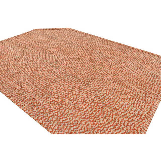 Rug & Kilim Rug & Kilim’s Modern Abaca Rug in Orange and Beige Tones For Sale - Image 4 of 7