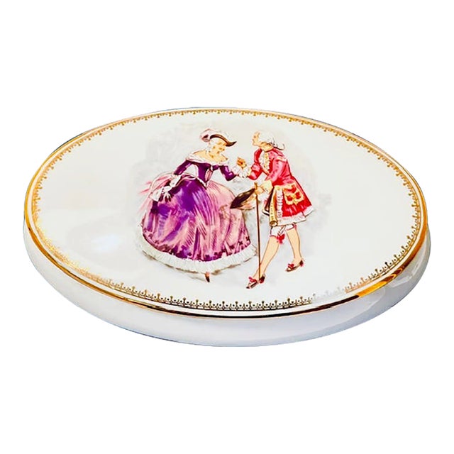 Elegant Sophisticated 1950s Vintage French Limoges Gold Trim Candy Dish For Sale