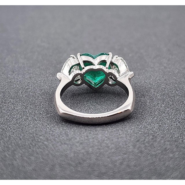 3.11 Ct Gia Certified Colombian Emerald & Diamond Ring Size 6.5 For Sale In Chicago - Image 6 of 11