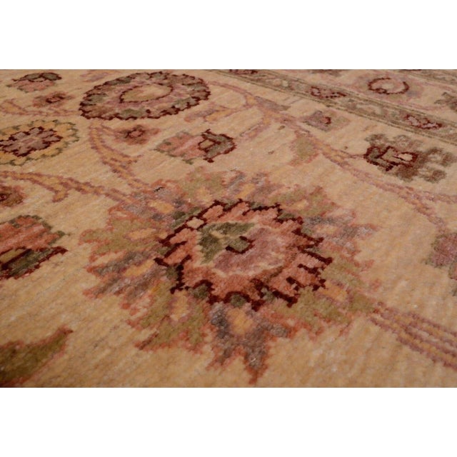 Middle Eastern Hand-Knotted Rug with Floral Design For Sale - Image 6 of 8