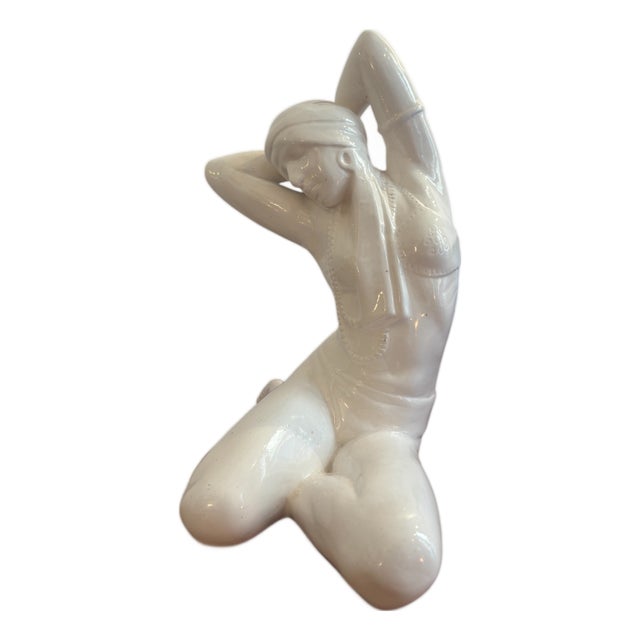 Art Deco Kneeling Female Figure, 1930s For Sale