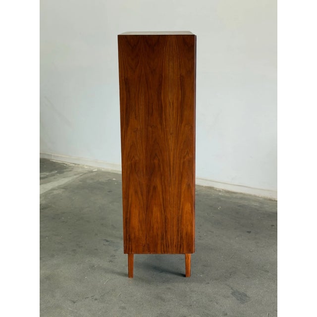 1960s Walnut Gentleman’s Chest by Glenn of California For Sale - Image 9 of 12