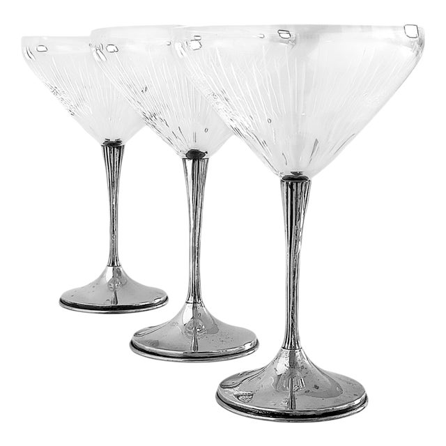 Art Deco Sterling Silver and Cut Cristal Handmade Champaign Glasses, Spain, 1940s, Set of 3 For Sale