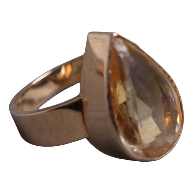 Ring in 18 Karat Gold with Teardrop-Shaped Citrine, 1960s For Sale