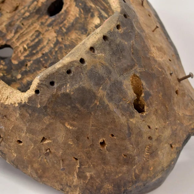 Early 20th Century Dan Guerre Guere Mask Cote d'Ivoire For Sale - Image 4 of 10