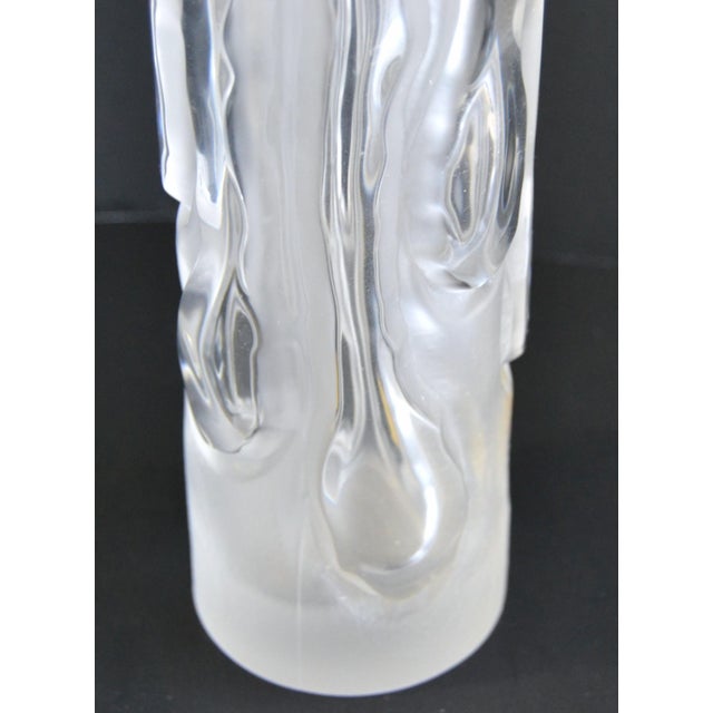 Transparent 1960s Mid-Century Modern Tree Bark Crystal Vase by Kristall Krisla Italy For Sale - Image 8 of 12