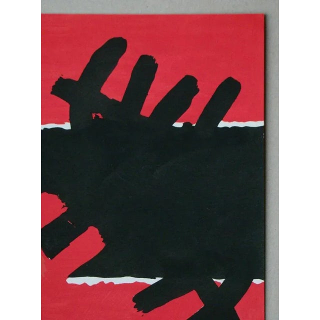 After Giuseppe Capogrossi, Surface Rouge et Noire, 1957, Stencil & Gouache For Sale - Image 4 of 11