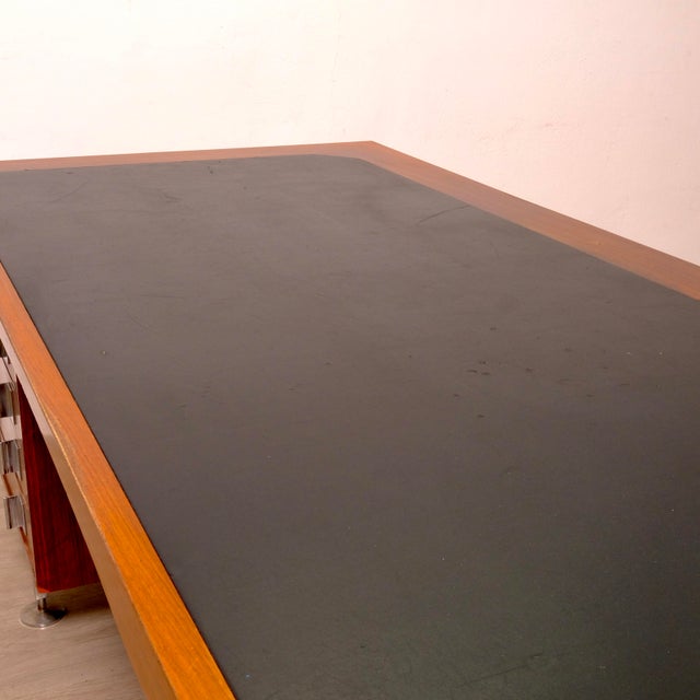 Executive Desk in Rosewood, Italy, 1950s-1960s For Sale - Image 17 of 18