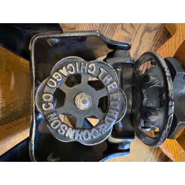 Wood Authentic J. S. Ford, Johnson & Co. Quarter-Sawn White Oak Adjustable Swivel Office Chair, C. 1905–1915 For Sale - Image 7 of 12