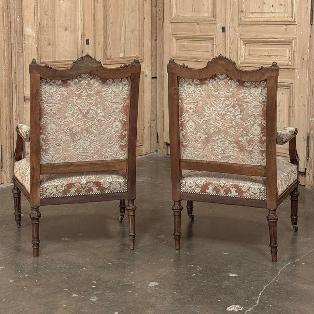 Wood Pair of 19th Century French Louis XVI Carved Walnut Armchairs ~ Fauteuils For Sale - Image 7 of 18