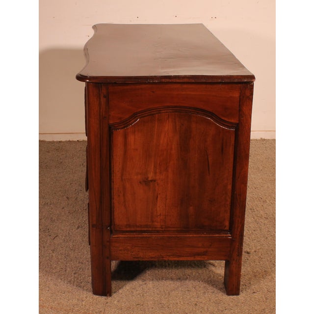 Parisian Regency Walnut Chest of Drawers, 1700s For Sale - Image 9 of 12