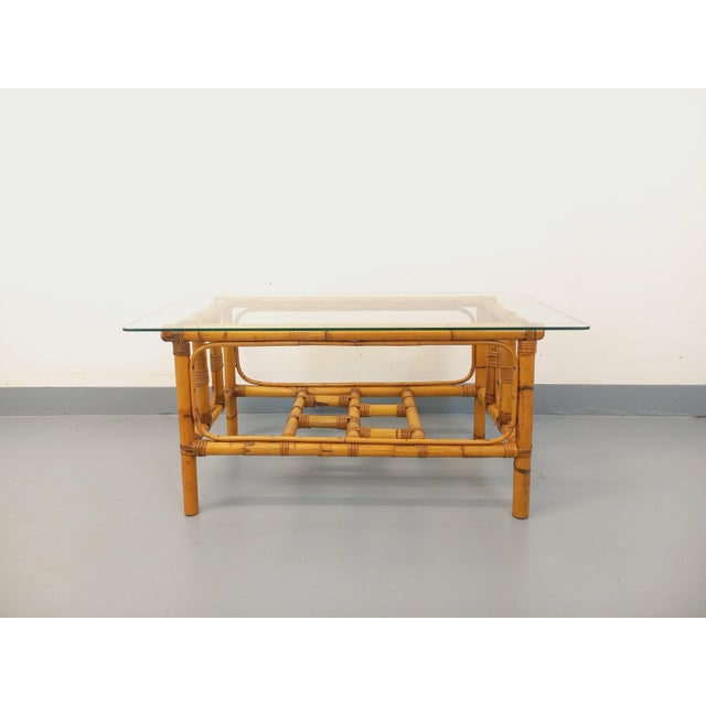 Vintage Coffee Table in Clear Glass and Rattan, 1970s For Sale - Image 4 of 13