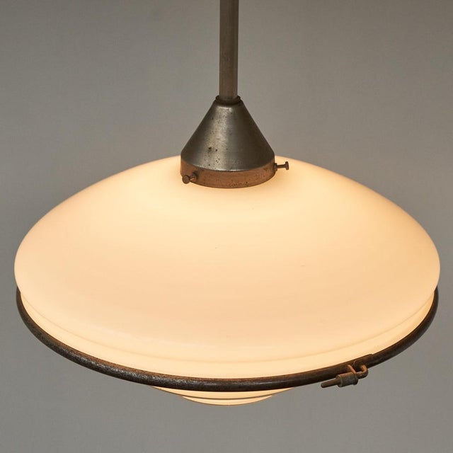 Bauhaus P3 Pendant by Otto Müller for Sistrah, 1930s For Sale - Image 10 of 16