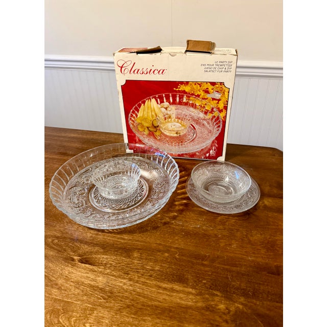 Mid 20th Century Kig Fleur De Lis Classica Party Dip Set and Serving Bowl With Plate For Sale - Image 11 of 12