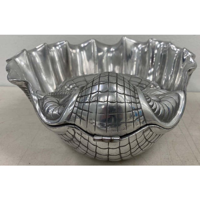 1980s Cast Aluminum Clam Shell Serving Dish by Arthur Court, C.1980s For Sale - Image 5 of 8