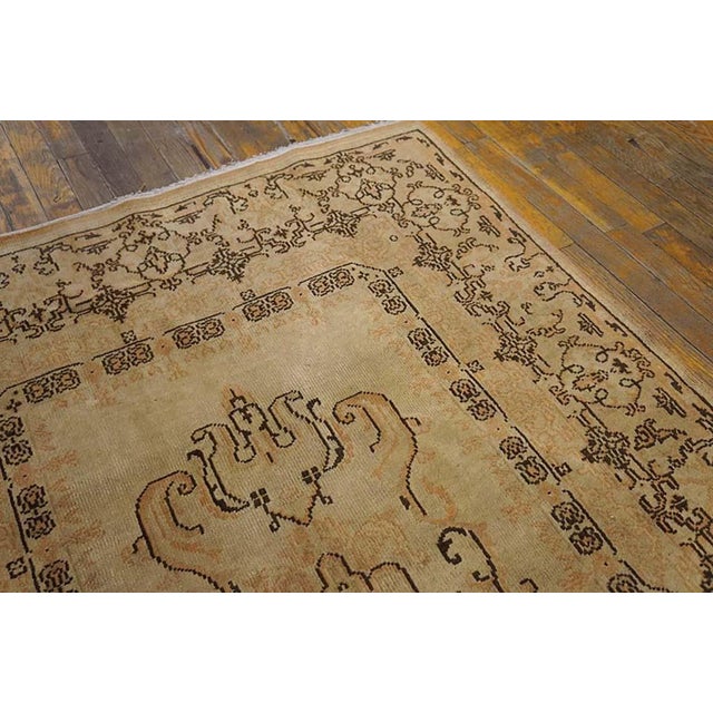 1940s Tan Camel Medallion Antique Turkish Sivas Rug 4' 0" X 7' 2" Handknotted Wool Carpet For Sale - Image 4 of 5