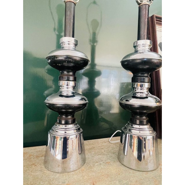 1960s Vintage Mid-Century Modern Chrome and Black Stacked Table Lamps - a Pair For Sale - Image 4 of 9