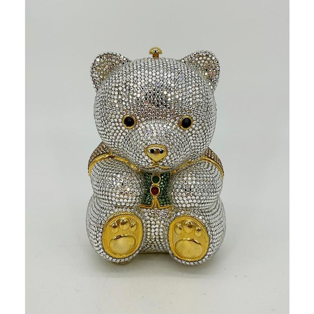 Judith Leiber Swarovski Crystal Teddy Bear Minaudiere in very good condition. Signature judith leiber minaudiere in...